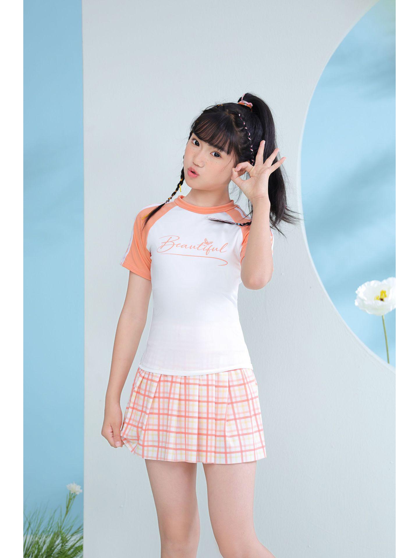 

Girls Cute Sunscreen Quick-Dry Swimsuit - Split Short-Sleeve One Size (Ages 6-14)