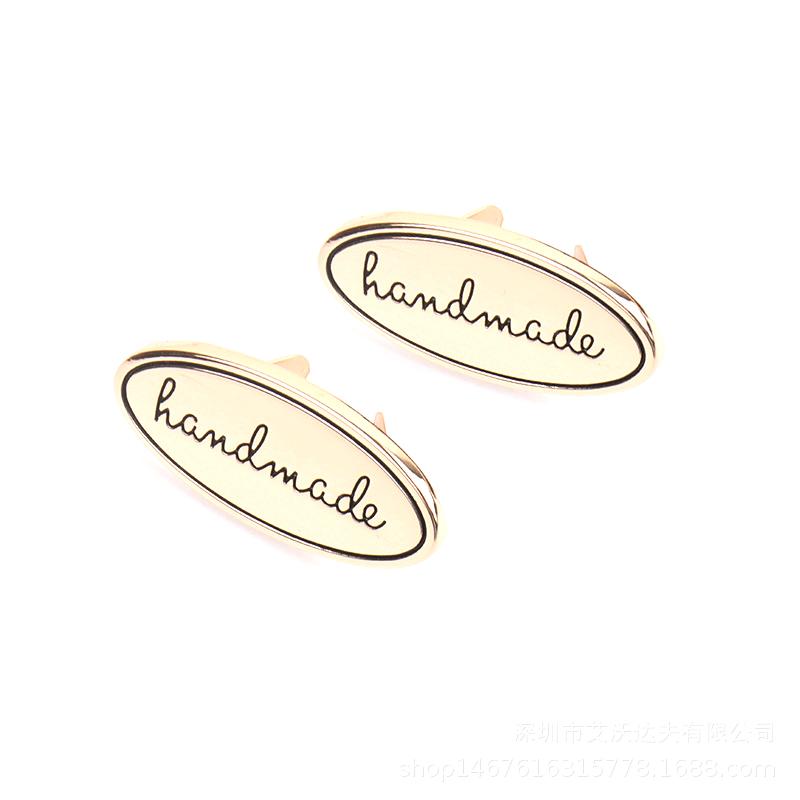 5Pc Hand Made Metal Labels Gold Silver Color Craft Garment Labels Tags For Bags Purse Hand Made Letter Printed Diy Sewing Labels