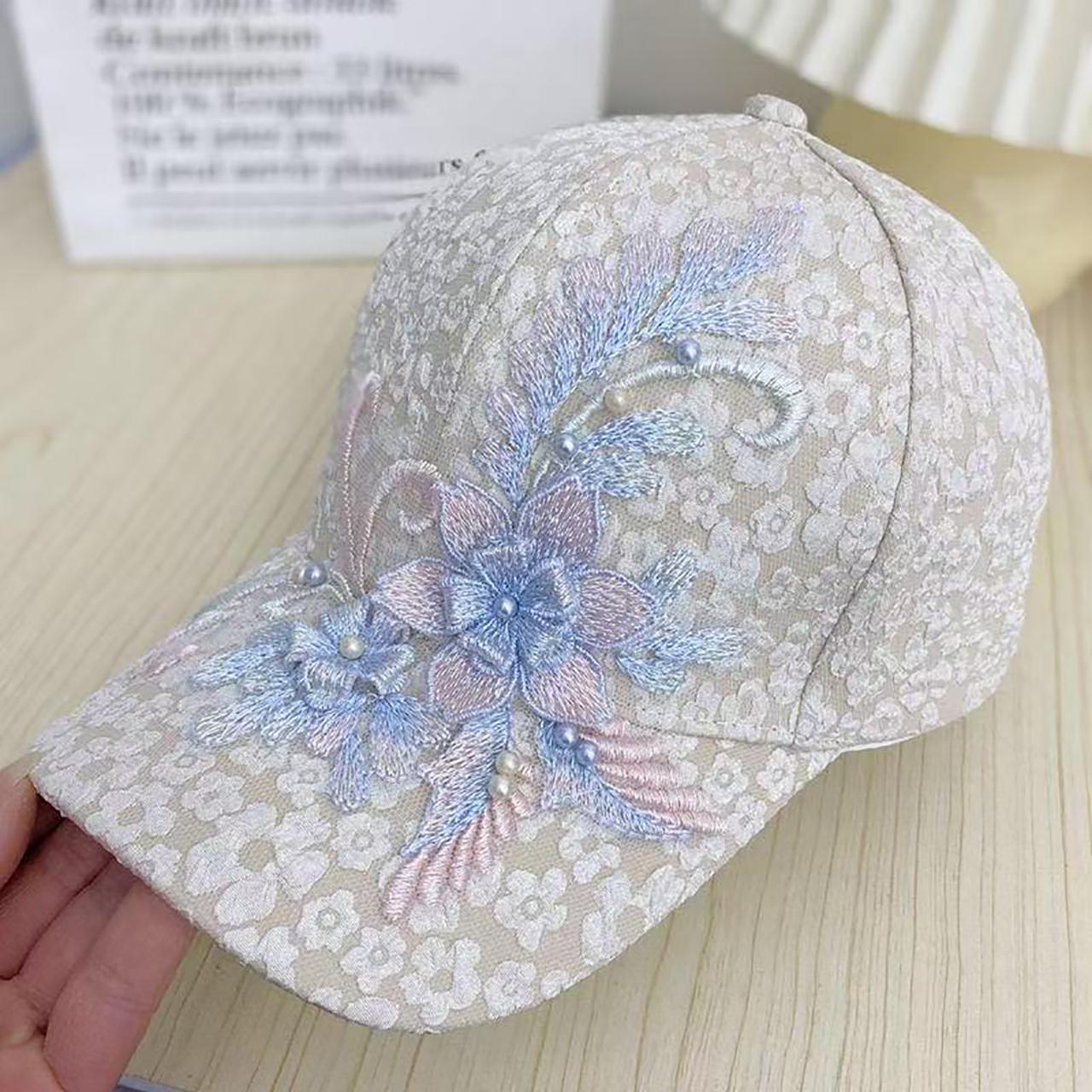 

Women Summer Baseball Cap Flower Embroidery Casual Adjustable Duck Tongue Hat For Girl Lady Outdoor Sunshade Peaked Caps