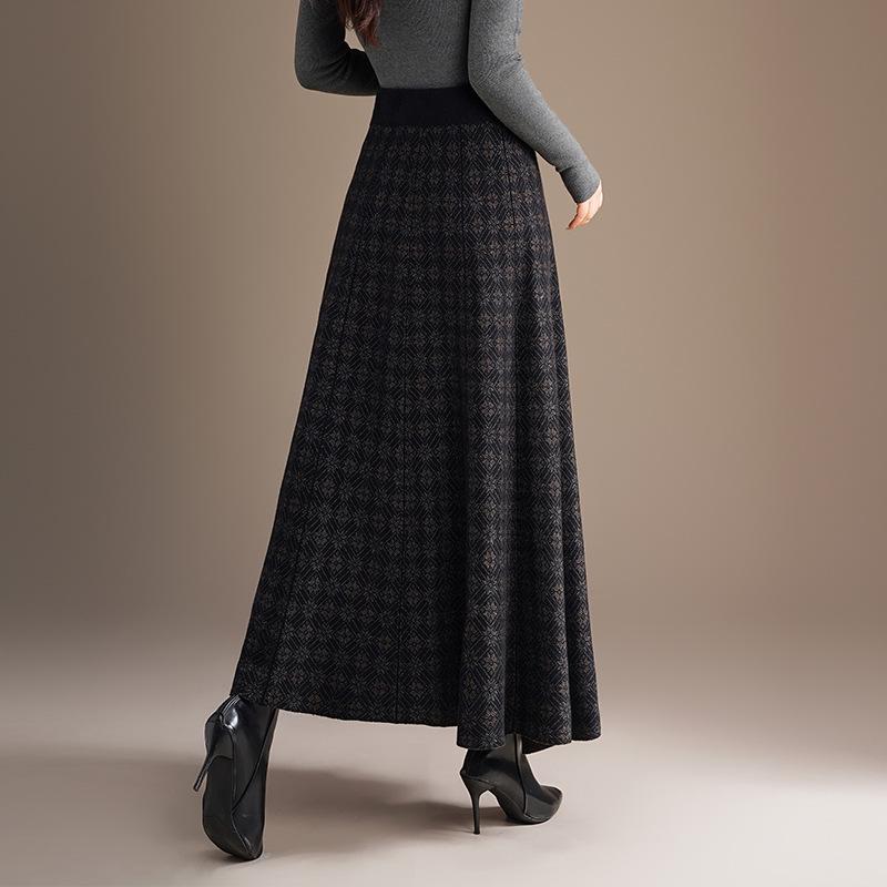 2025 Winter Women's High Waist Knit Pleated Wool Midi Skirt