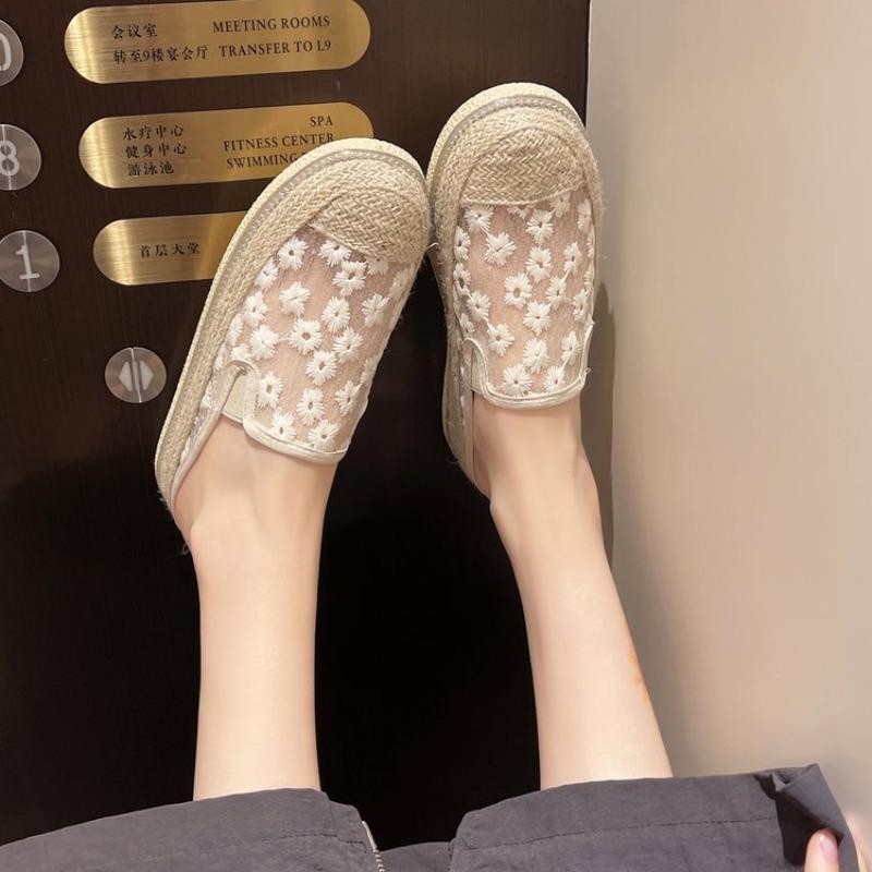 Fashion Slippers Women Summer Cover Toe Shoes Platform Pantofle Slides Low 2025 Cotton Fabric Fisherman Rome Rubber Hoof Heels Shoes Low