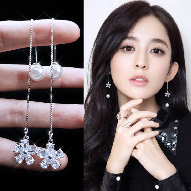 

Корейские серьги-кисточки Серебряная игла , Ледяной цветок , Четырехлистный клевер