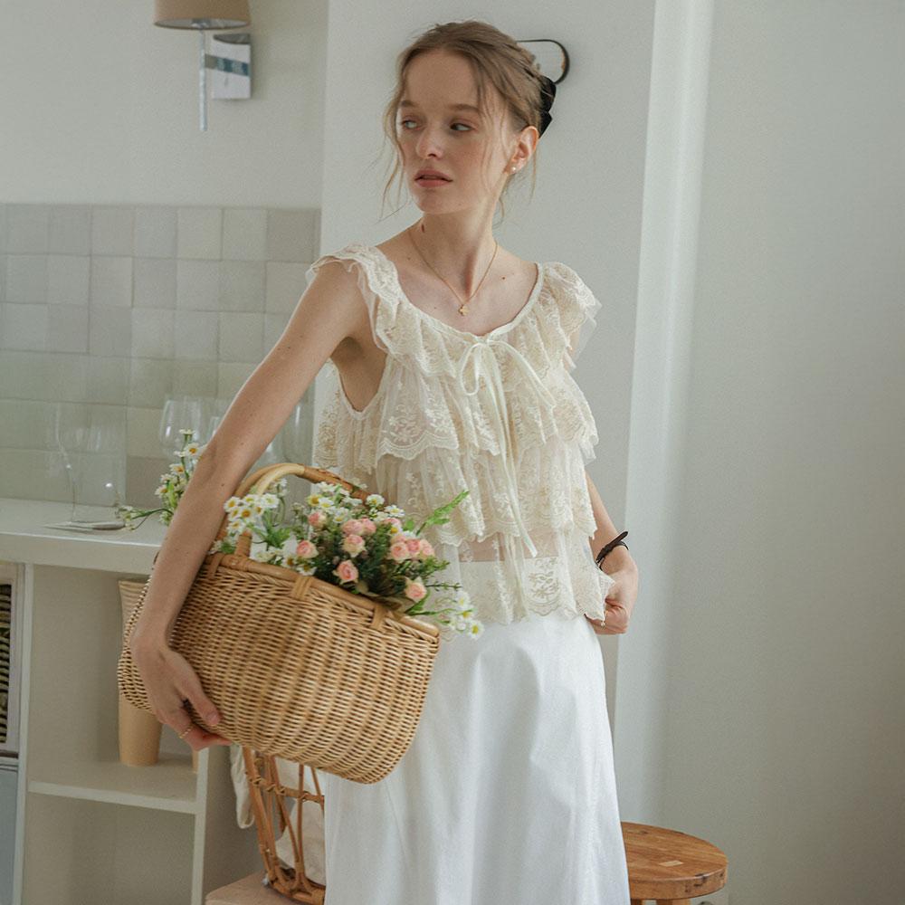Deondeulob Dd_Ribbon Tie Lace Tiered Blouse_Ivory