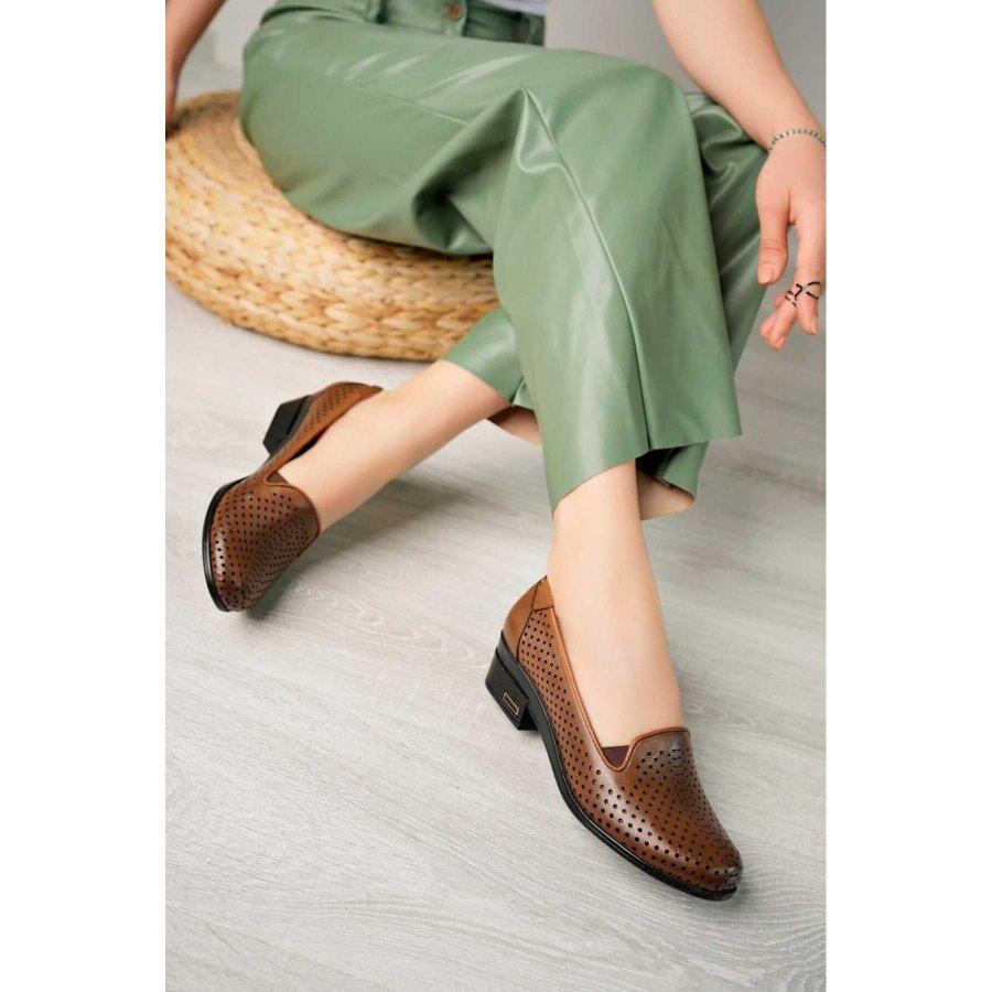 Women's Genuine Leather Low-Heeled Casual Comfort Shoes