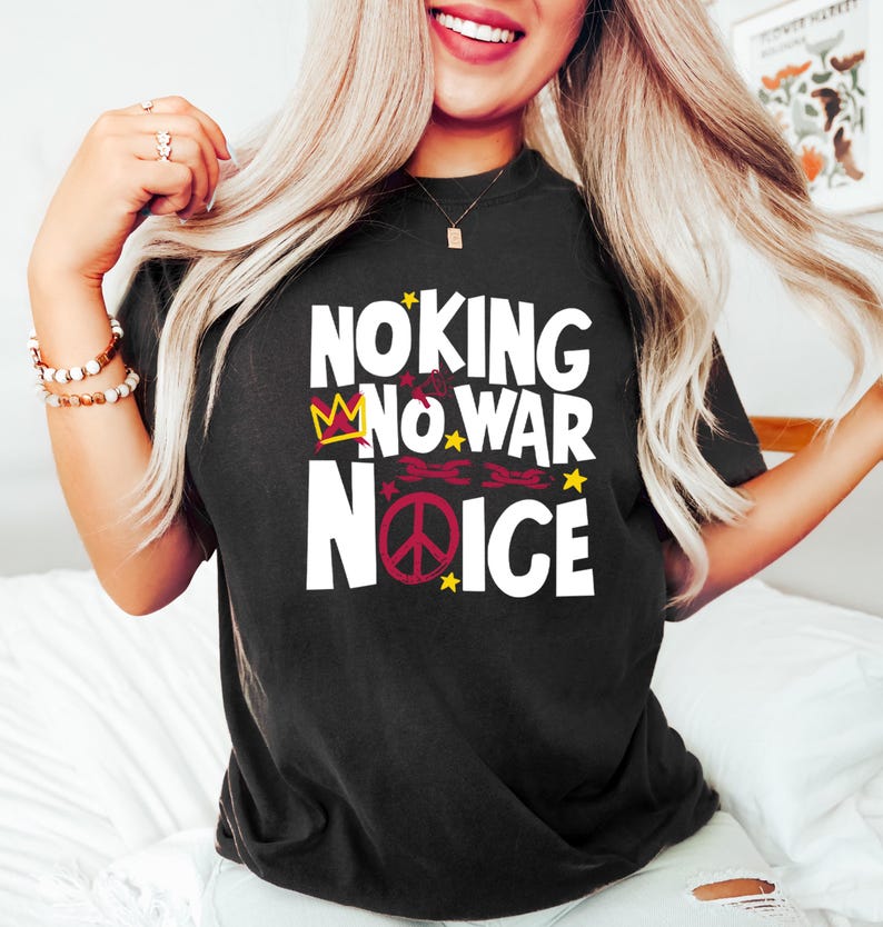 No Masters No War Tshirt Gift Political Resistance Moveunisext Graphic Tee