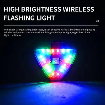 Feu de signalisation solaire LED Anti-collision Feu clignotant arrière de camion Interrupteur tactile magnétique Lampe triangle stroboscopique sans fil Coloré