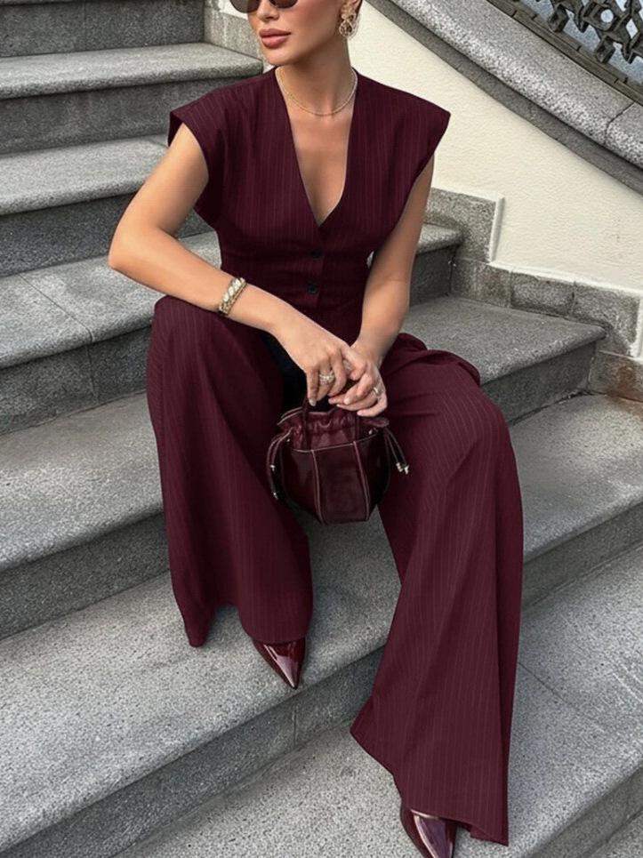 2026 European & American V-neck Sleeveless Jumpsuit - Slimming Waist, Elegant Wide-leg Design