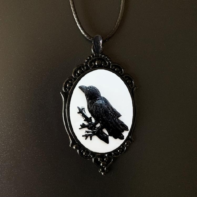 Black Bird Crow Photo Clavicle Chain Jewellery for Women Girls Rope Chain Choker