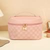 Simple checkerboard cosmetic bag women's high-end sense large-capacity storage bag waterproof portable travel toilet bag