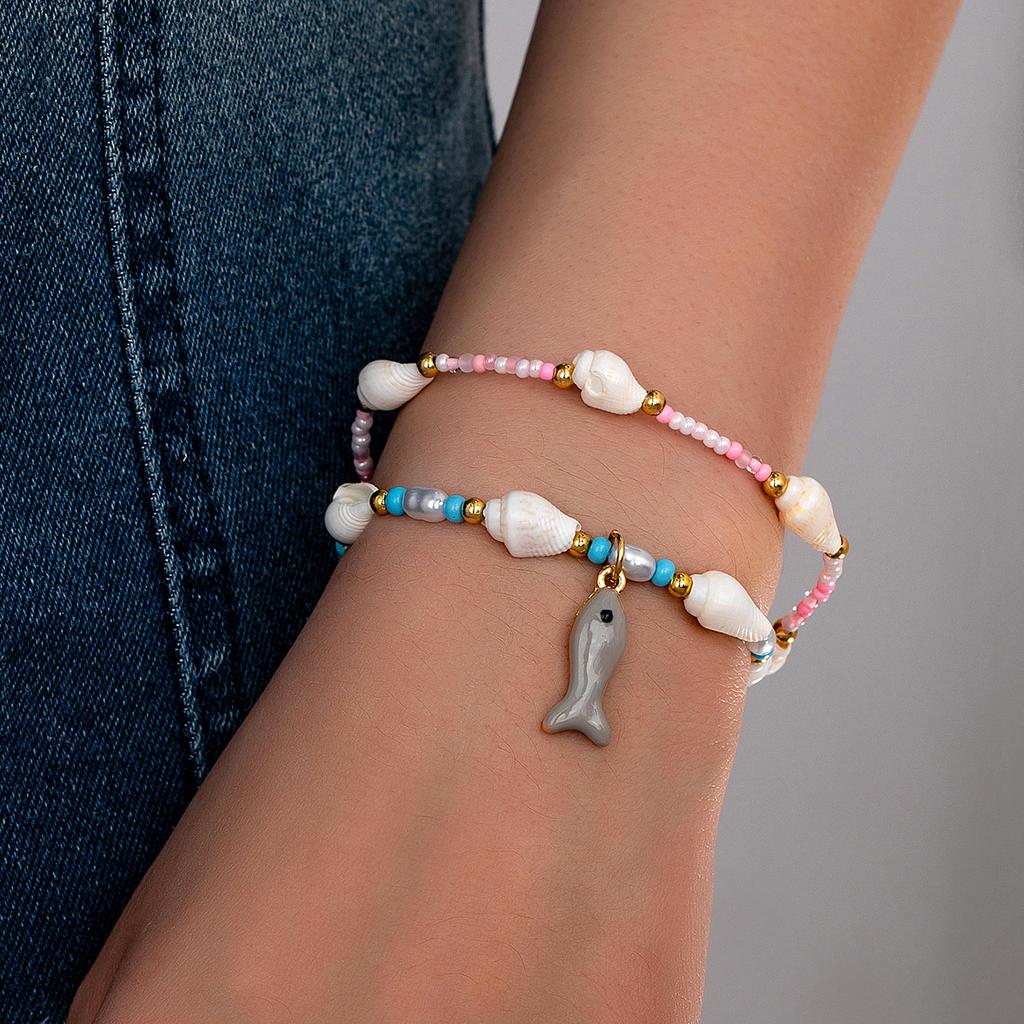 New self-developed jewelry, colored rice bead conch bracelet, popular summer beach shell