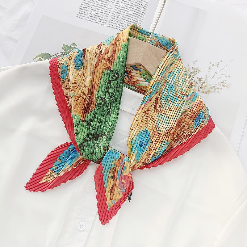 Retro Color Block Crinkled Square Scarf - 70cm Pleated Neckerchief in Imitation Silk for Women