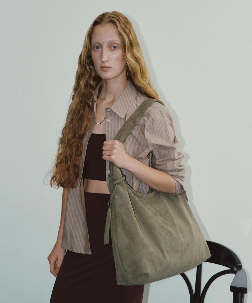 Taeseoul Leaf Hobo Suede Bag (Olive Green)