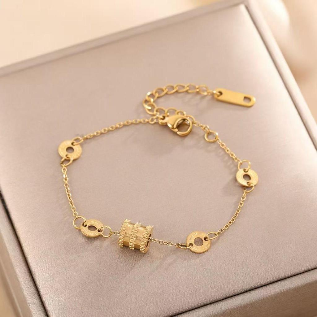 Brățară de Lux în Stil Coreean din Oțel Titanic, cu Trifoi cu Patru Frunze și Diamante Încrustate, pentru Femei - Rezistentă la Decolorare