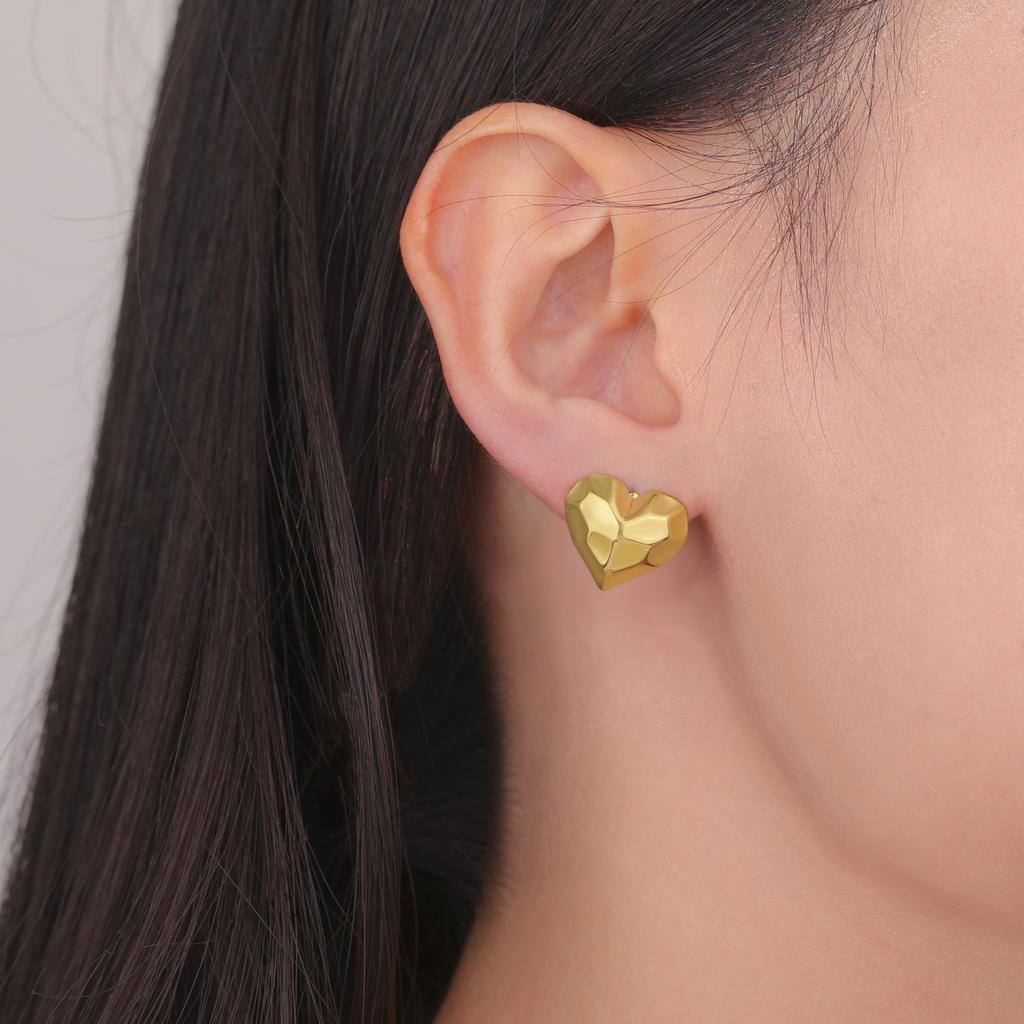 Teamer Love Heart Irregular Surface Stud Earrings for Women Girls Stainless Steel Fashion Simple Earrings Valentine's Day Gift