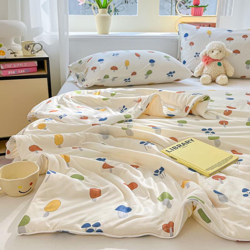 Belle Anna Magic Forest Soybean Knitted Super Soft Quilt