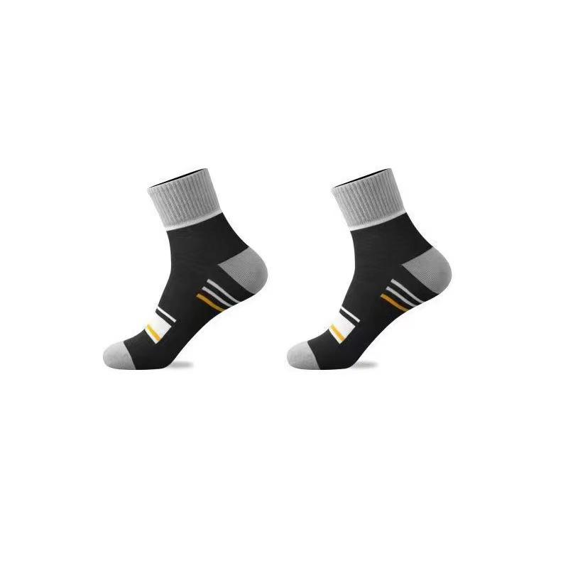 5/10 Pairs Men's Striped Mid-calf Sports Socks Breathable Socks Casual Socks
