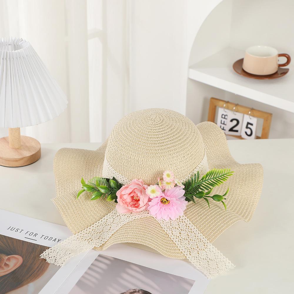 Early spring new beach travel sunscreen hat fashionable flower summer UV protection sunshade straw hat