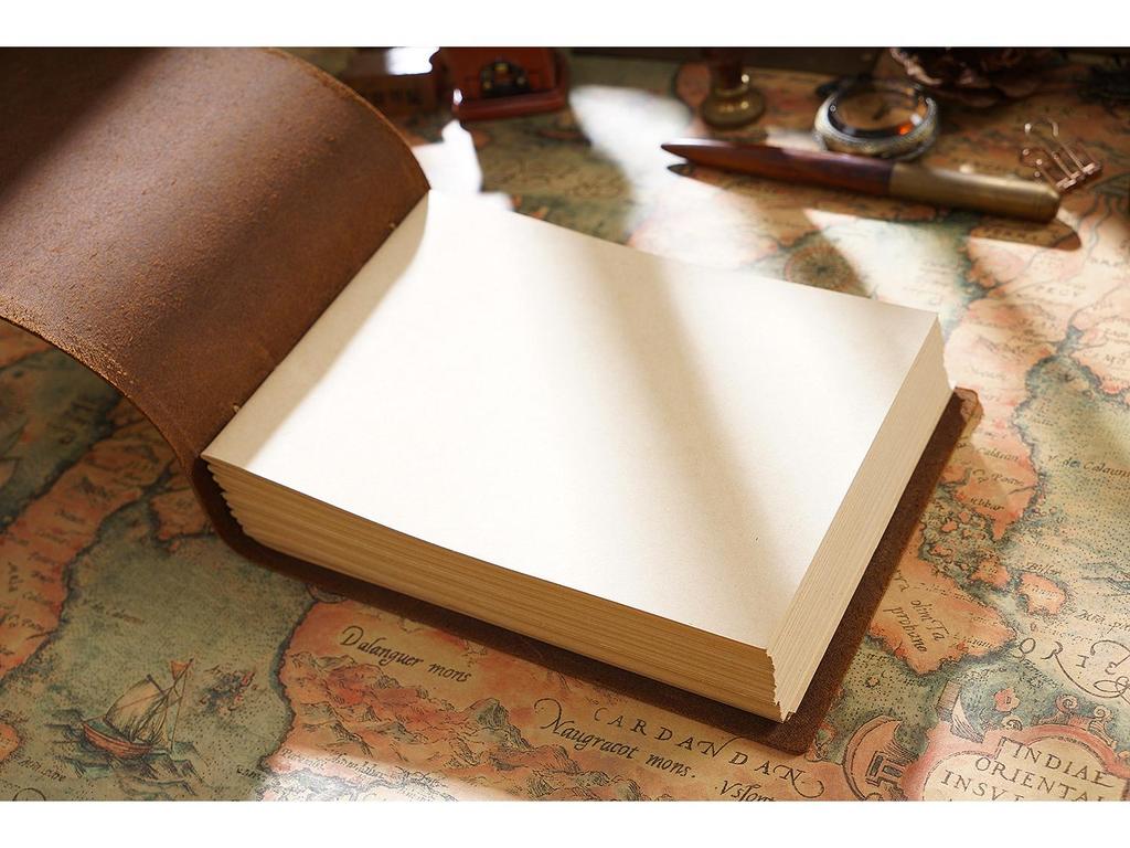 Caiet de schițe din piele naturală, lucrat manual: Caiet și jurnal retro din piele de vacă