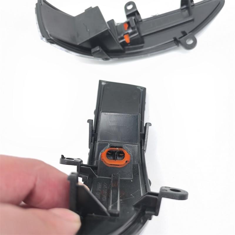 LED Car Rear View Side Mirror Turn Signal Light For Subaru Forester Outback Legacy Tribeca Rearview Mirror Repeater Lamp LED