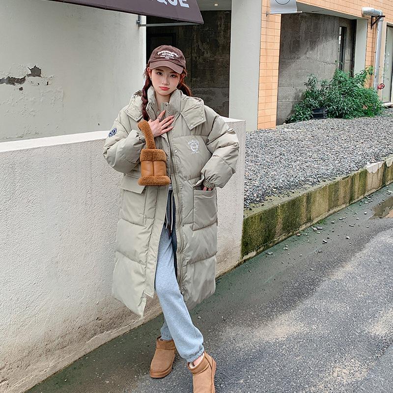 

Пуховик для женщин, средней длины и длинный, ниже колена, новый зимний стиль 2025 года, корейский свободный и толстый пуховик-булочка для студентов XL бежевый