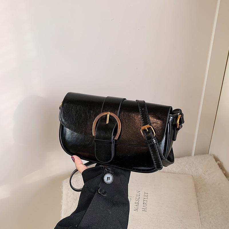 Retro Small Bag Women's Autumn and Winter Versatile New Fashion Messenger Bag Shoulder Underarm Commuter Small Square Bag