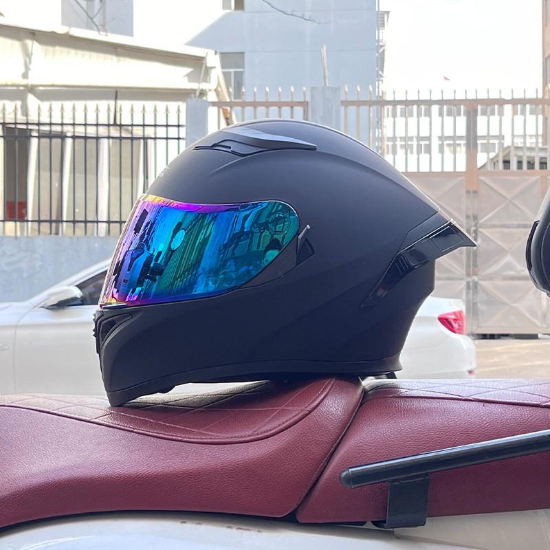 Full Face Motorcycle Helmet With Rear Wing Spoiler ABS Material Bluetooth Compatible Men All Season Riding