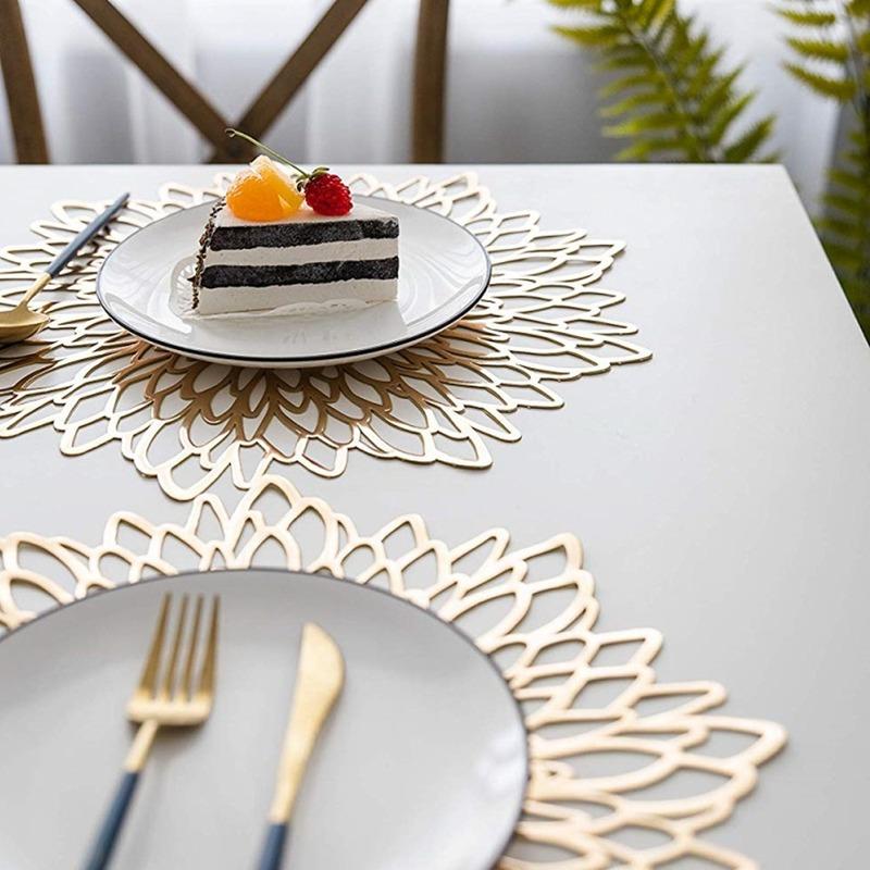2Pcs  PVC Hollow Insulation Coaster Pads Table Bowl Mat Home Christmas Decor Heat Resistant Flower Shape Placemat for Dining Table