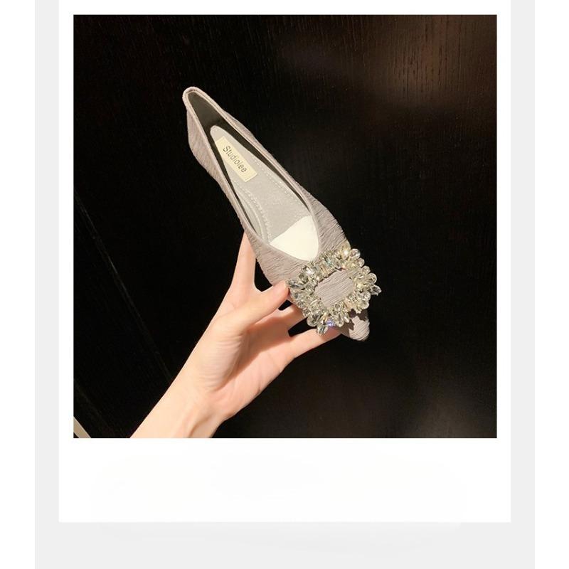 New Style Button-up Pointed-toe Low-heeled Flat Shoes for Dancing, Women's Style