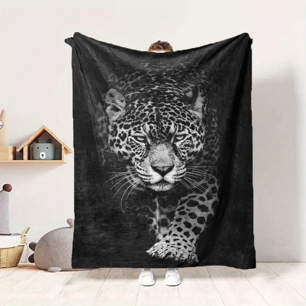 Jaguar Print Flannel Blanket Throw Blanket Soft Warm Sofa Bed Camping Car Home Decor Unique Christmas Gift C9302457