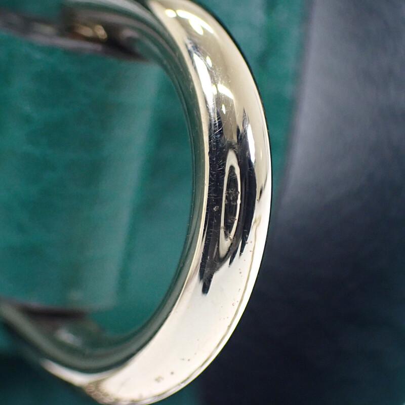 Gucci 607720 Schultertasche grün Kalbsleder Damen