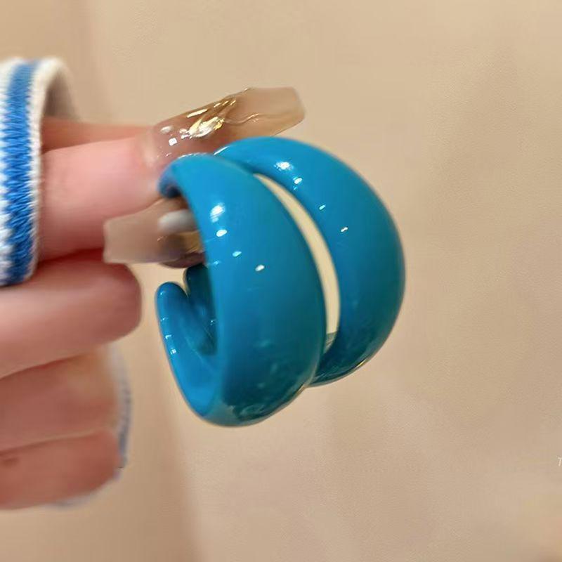 Тенденция 2025 года: Ретро Гонконгские Синие Серьги-Гвоздики в Форме Буквы С - Высококачественные, Модные Серьги-Гвоздики для Женщин