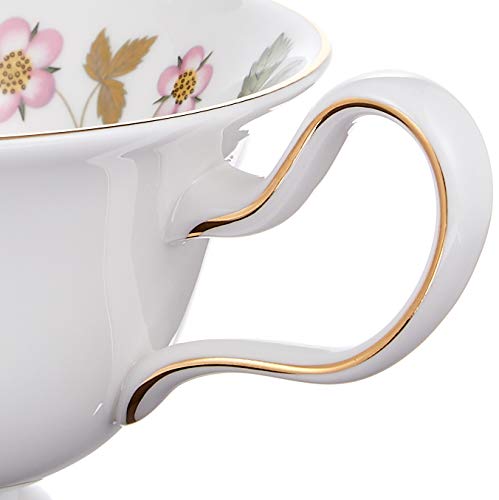 Wedgwood Wild Strawberry Porcelain Teacup and Saucer In Peony (Parallel Import)