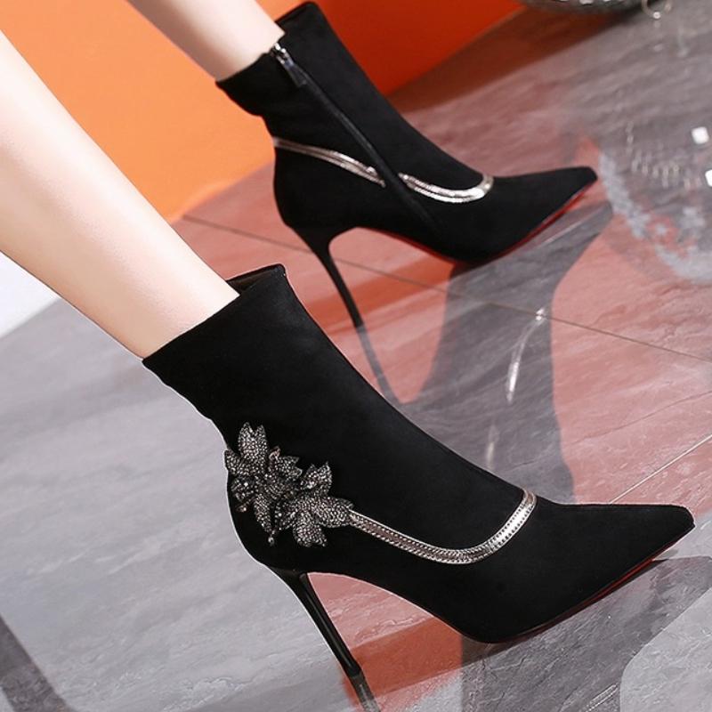 Fashion 2025 Fashionable and Simple Suede Crystal Rhinestone Tassel Ankle Boots Sexy Pointed Toe New Arrivals Fashion Women  Boots