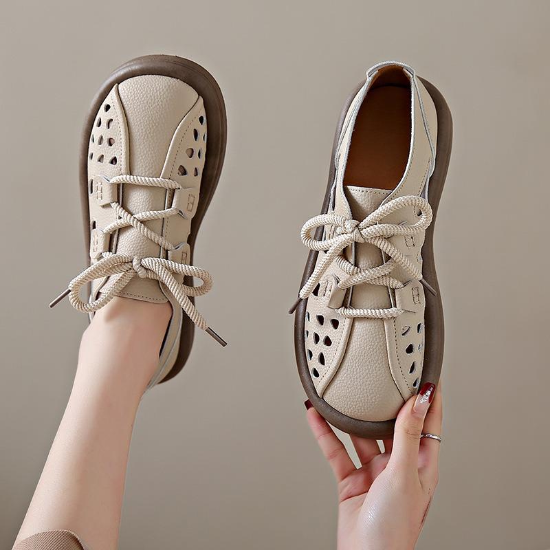 Sommer atmungsaktive Mutterschuhe Damen Retro Casual Oma Schuhe ein Pedal weiche Sohle hohl große Größe Loch le fu Damenschuhe