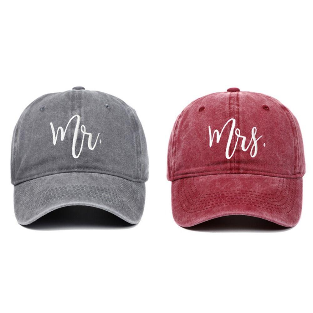 Vintage Couple Baseball Hats Adjustable Outdoor Sunscreen Hats Fashion Mr Mrs Embroidery Caps