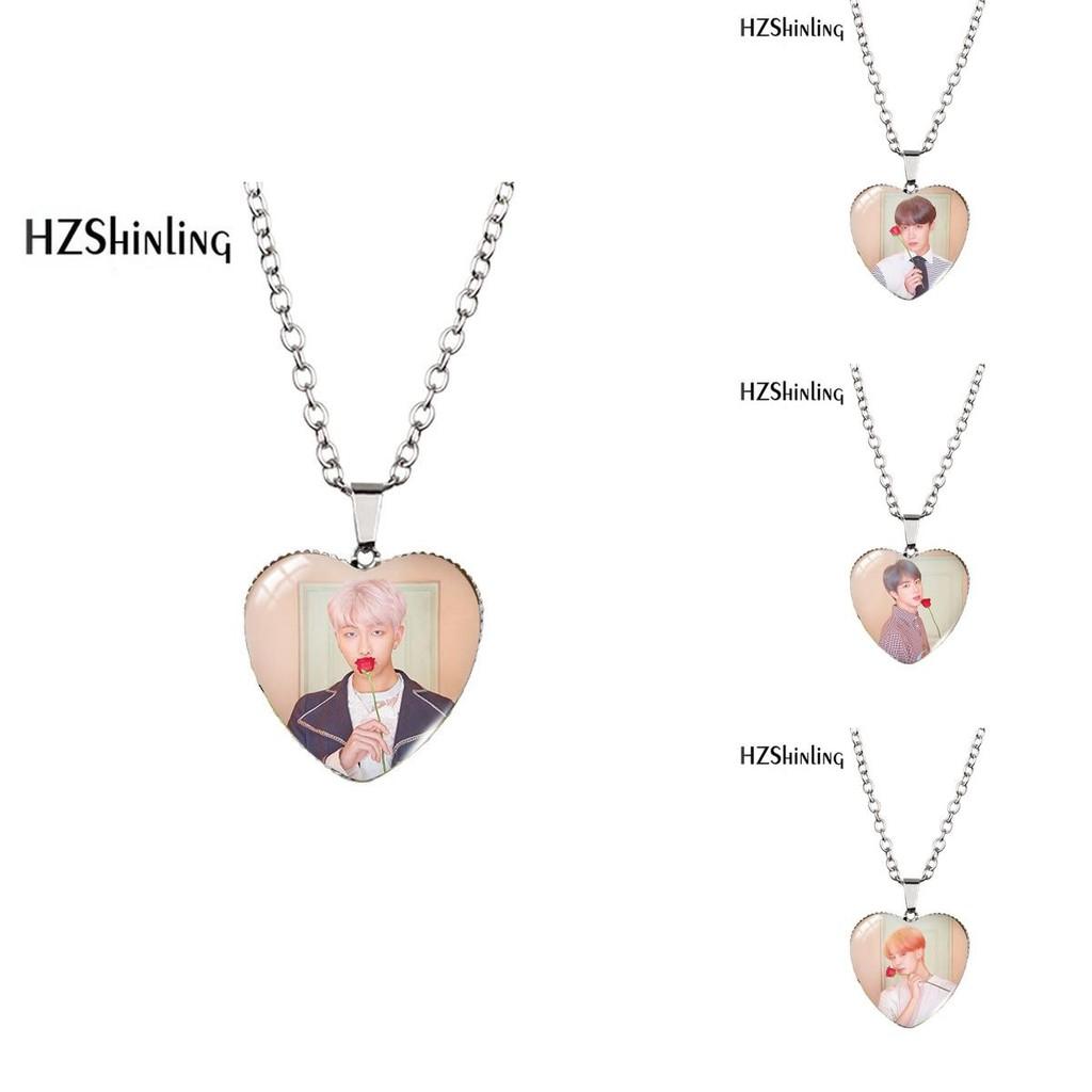 Módní přívěsek na náhrdelník BTS ve tvaru srdce z kovové slitiny a elegantním designem