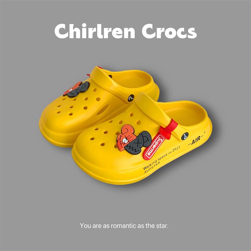 Children's Hole Shoes, Men's and Women's Middle-aged and Older Children's 2025 Summer DIY Durable Non-slip Thick-soled Beach Cute Cool Slippers