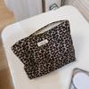 Large Leopard Cosmetic Bag Canvas Makeup Organizer Zipper Travel Beauty Case for Women
