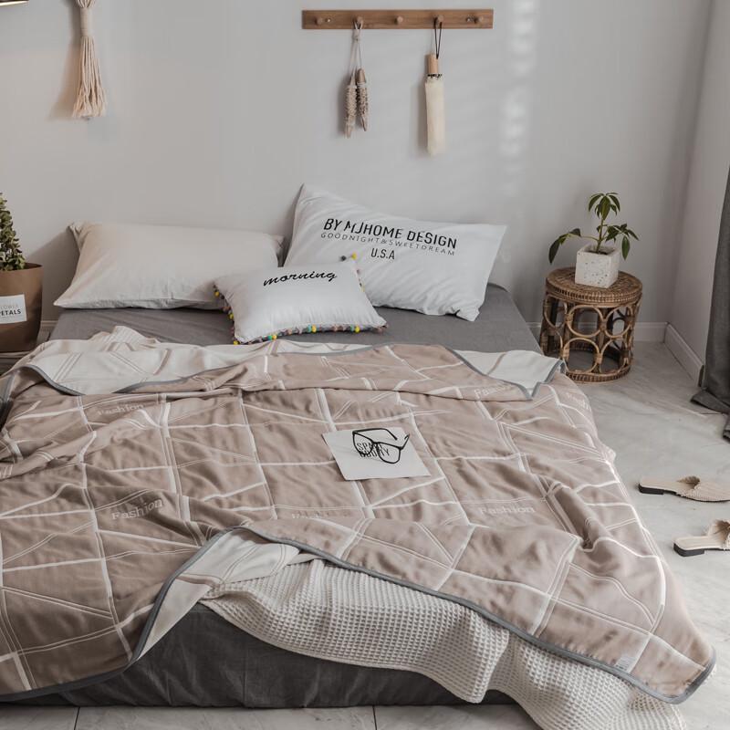 Grace Happy Mickey Cotton Gauze Towel Quilt