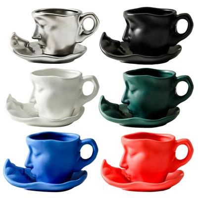 Kreativní tvar obličeje Porcelánový šálek a podšálek Keramický čajový šálek Umělecký Polibek Keramické kávové šálky Kancelářský šálek Svatební dary