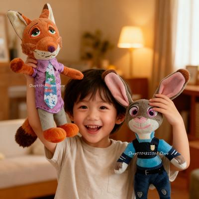 Bebek ve Peluş Oyuncaklar – Çizgi Film Karakterli Yumuşak Oyuncaklar