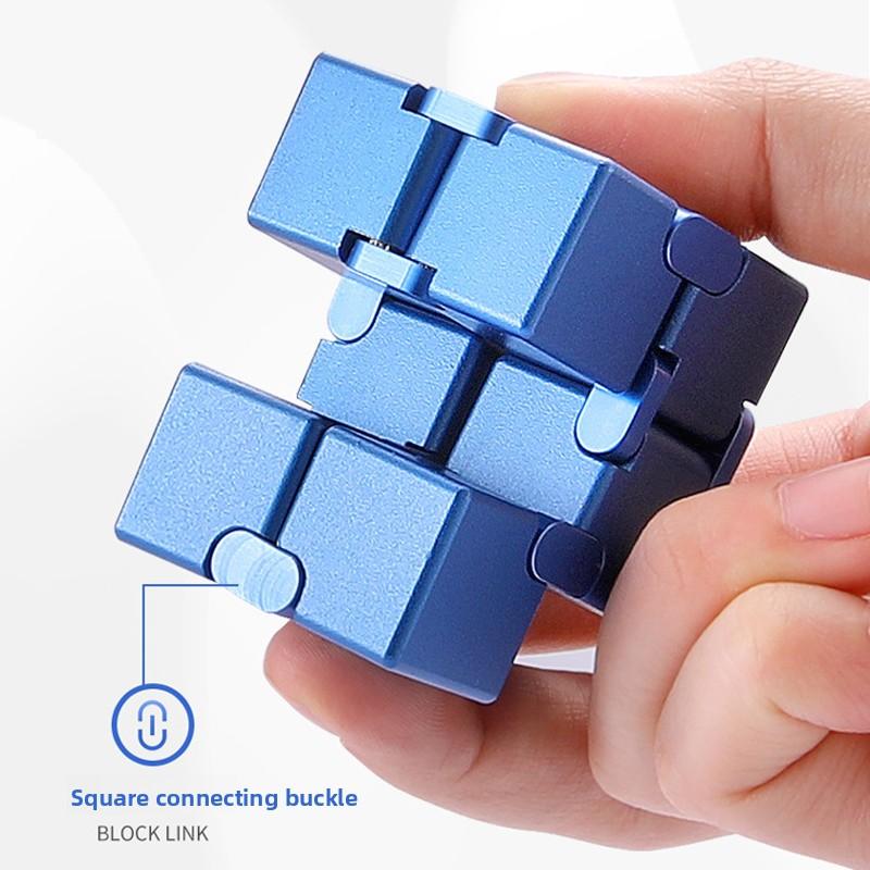 Zauberwürfel Stressabbau-Spielzeug Unendlichkeitswürfel Tragbares Lernspielzeug Dekomprimieren Entspannungsspielzeug für Kinder Erwachsene Weihnachtsgeschenk