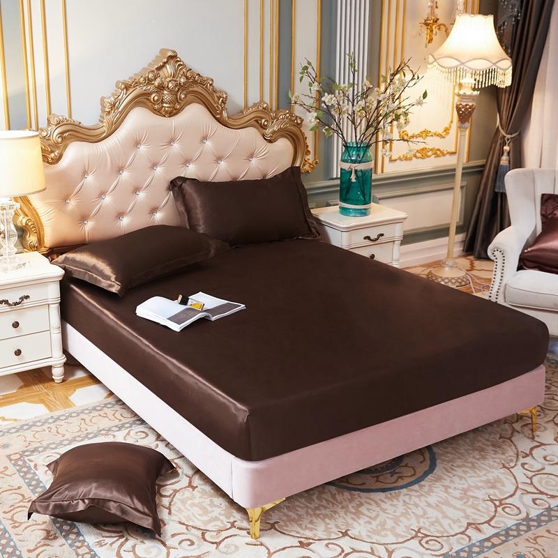 Ice Silk Satin Bed Sheets: Solid Color Three-Piece Set – Imitation Silk Mattress Protector.