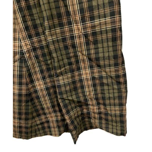Used check long skirt