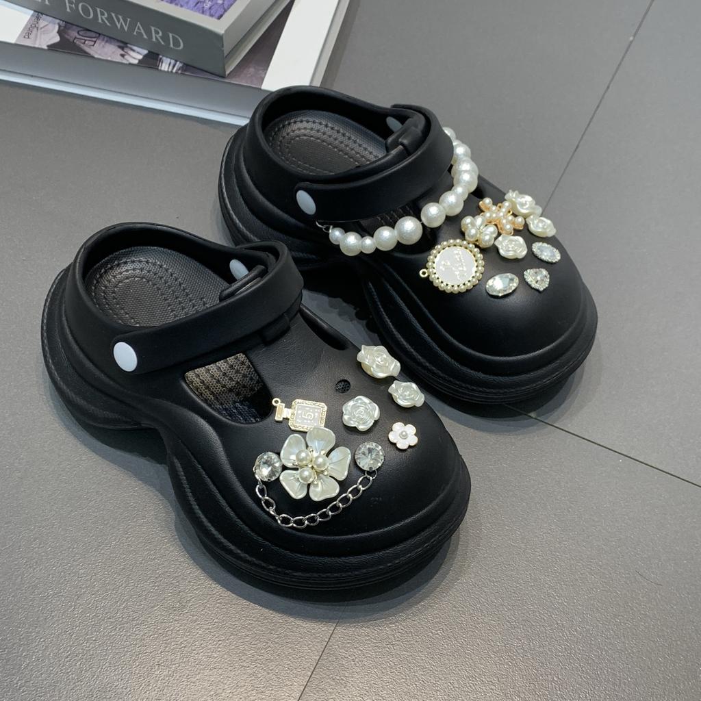 Pearl camellia cave shoes women's summer new fashion trend outer wear runaway not tired feet breathable bag head slippers