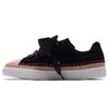 (WMNS) Suede Heart Sneakerdrille Ribbon Black/Pink Women's 369237-01