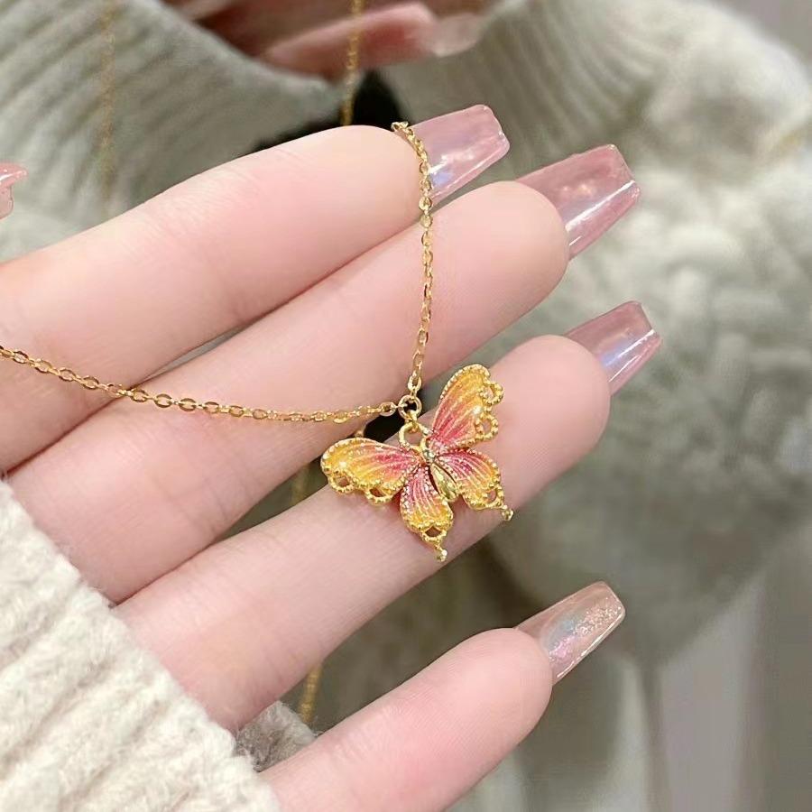 Fairy retro butterfly pendant necklace female new exquisite high-end court style butterfly opening ring