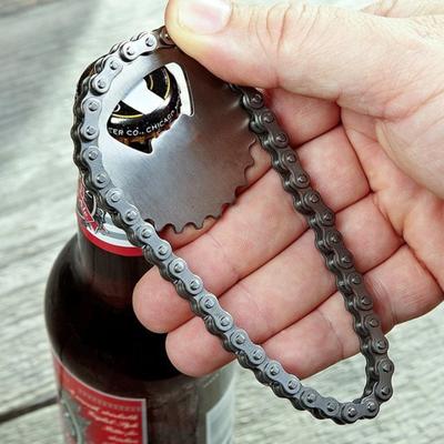 Kreativní nerezový otvírák na pivo ve tvaru cyklistického řetězu Kuchyňský párty nástroj