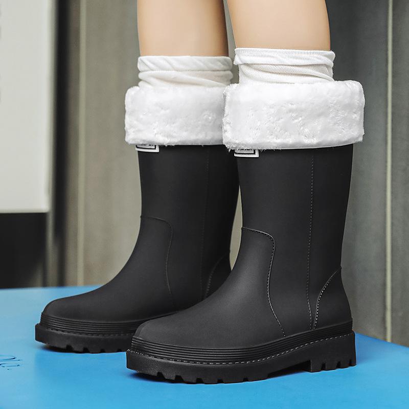 New medium tube rain shoes, women's non-slip water shoes, fashion water boots, thick-soled rain boots and velvet work rubber shoes