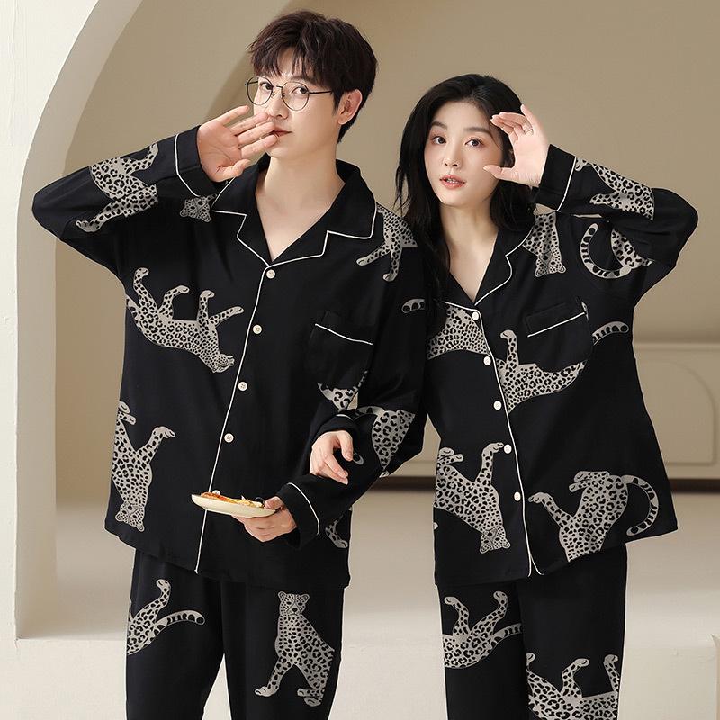 Autumn/Winter 2025 Cute Cartoon Couple Pajamas Set with Long Sleeves